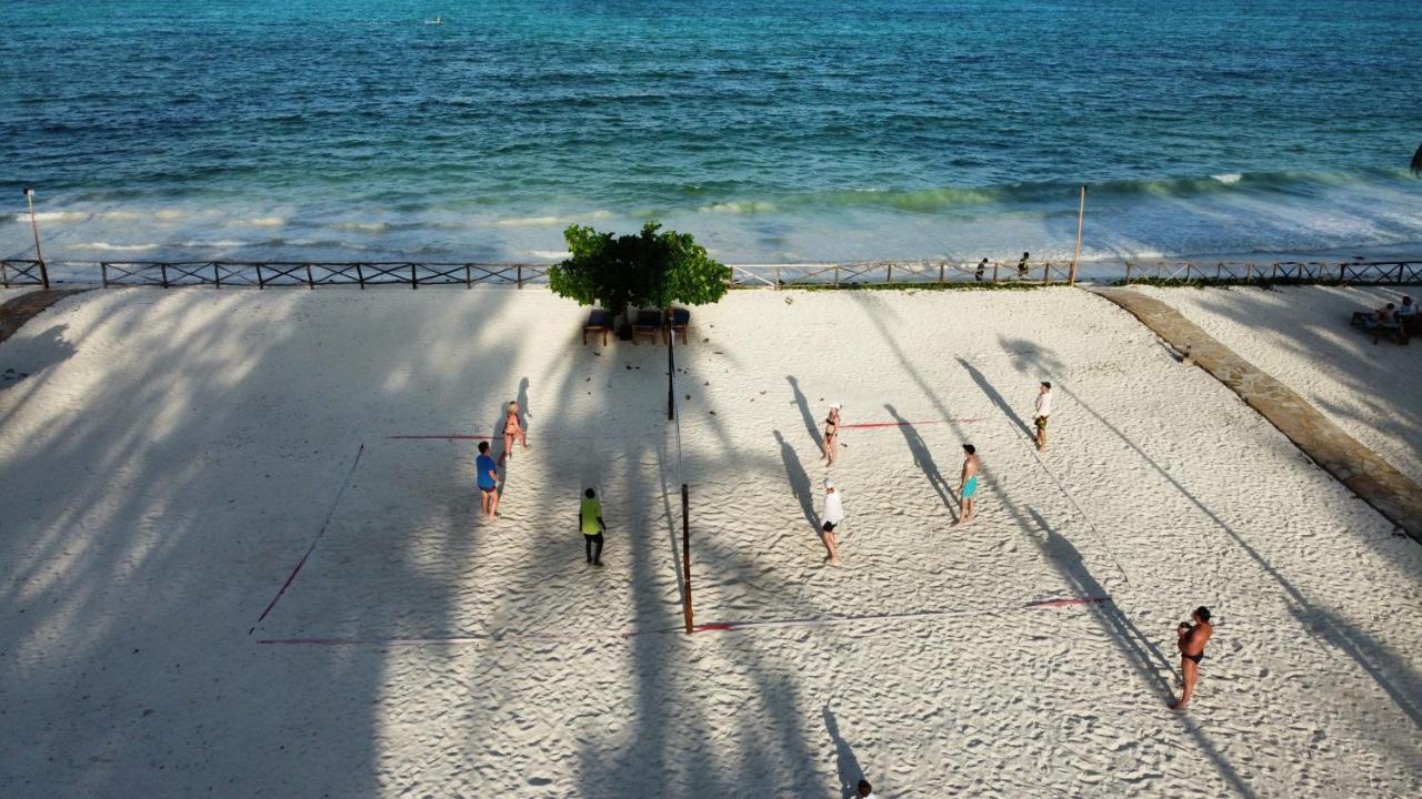Vrclub Paje Palms Beach Resort Exterior photo