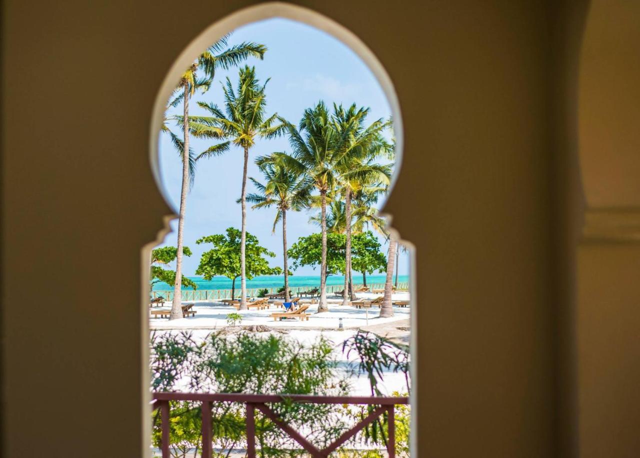 Vrclub Paje Palms Beach Resort Exterior photo