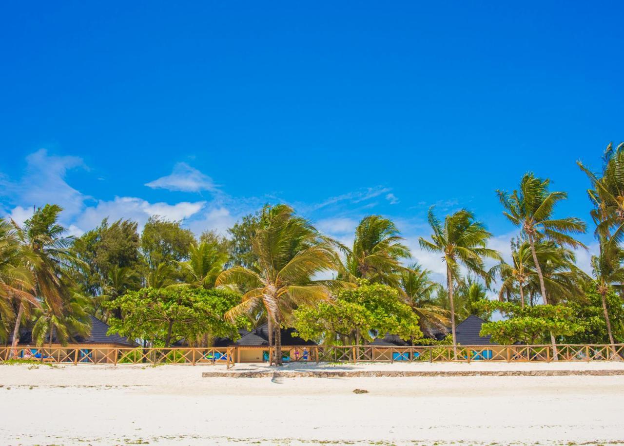 Vrclub Paje Palms Beach Resort Exterior photo